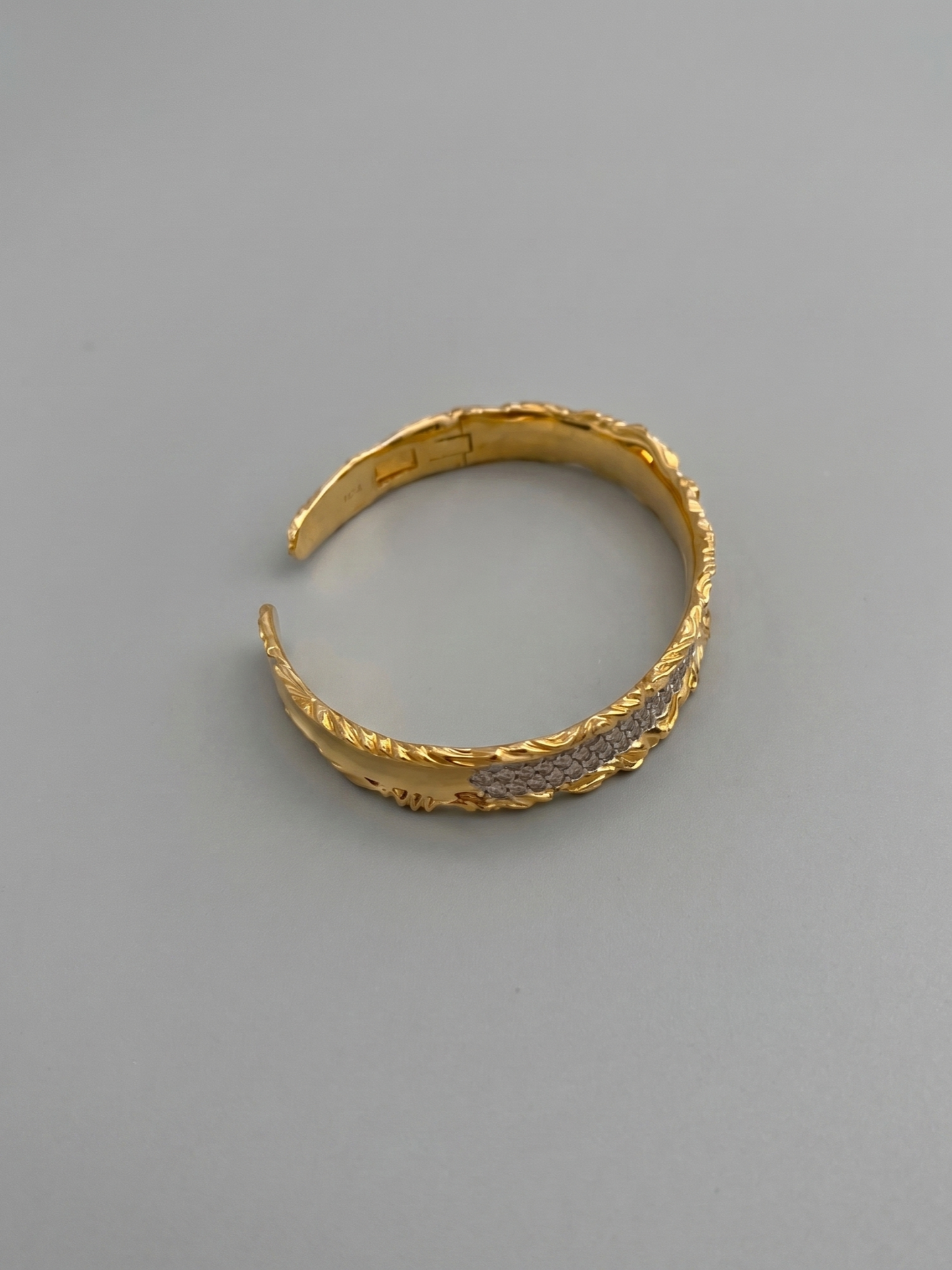 Vintage 18K Gold  Open Cuff Bracelet
