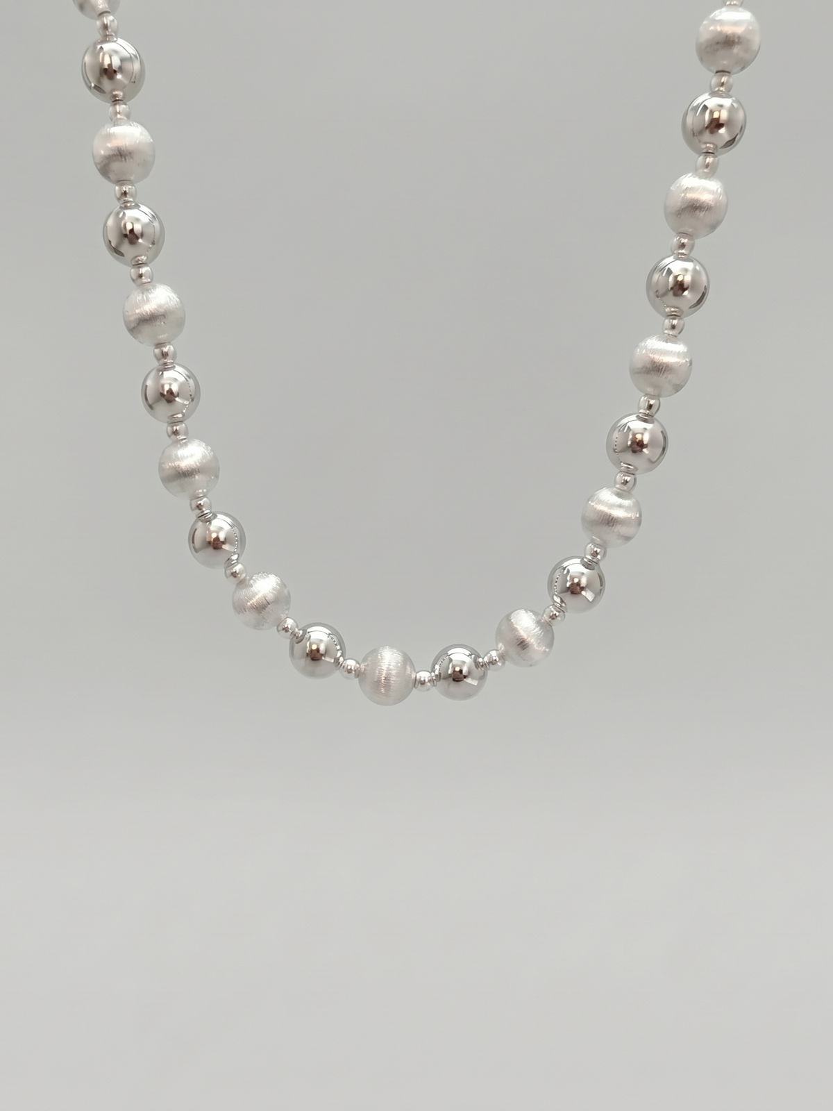 Collier à perles mixte poli et brossé en argent sterling 925