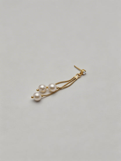 Gold Chain Pearl Tassel Pendant Earrings