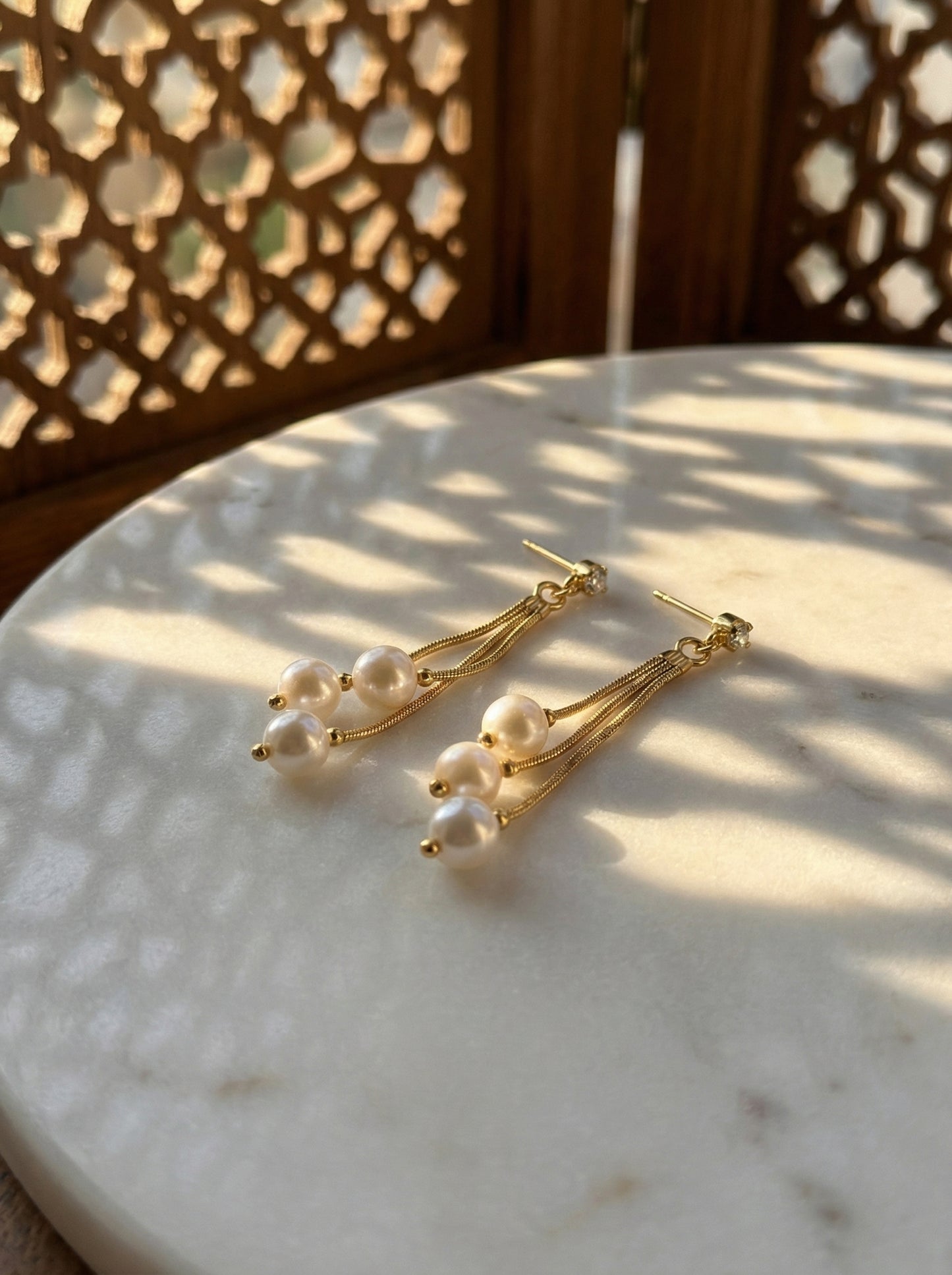 Gold Chain Pearl Tassel Pendant Earrings