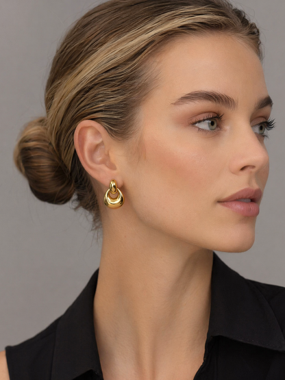 Boucles d'oreilles créoles dorées goutte d'eau vintage française