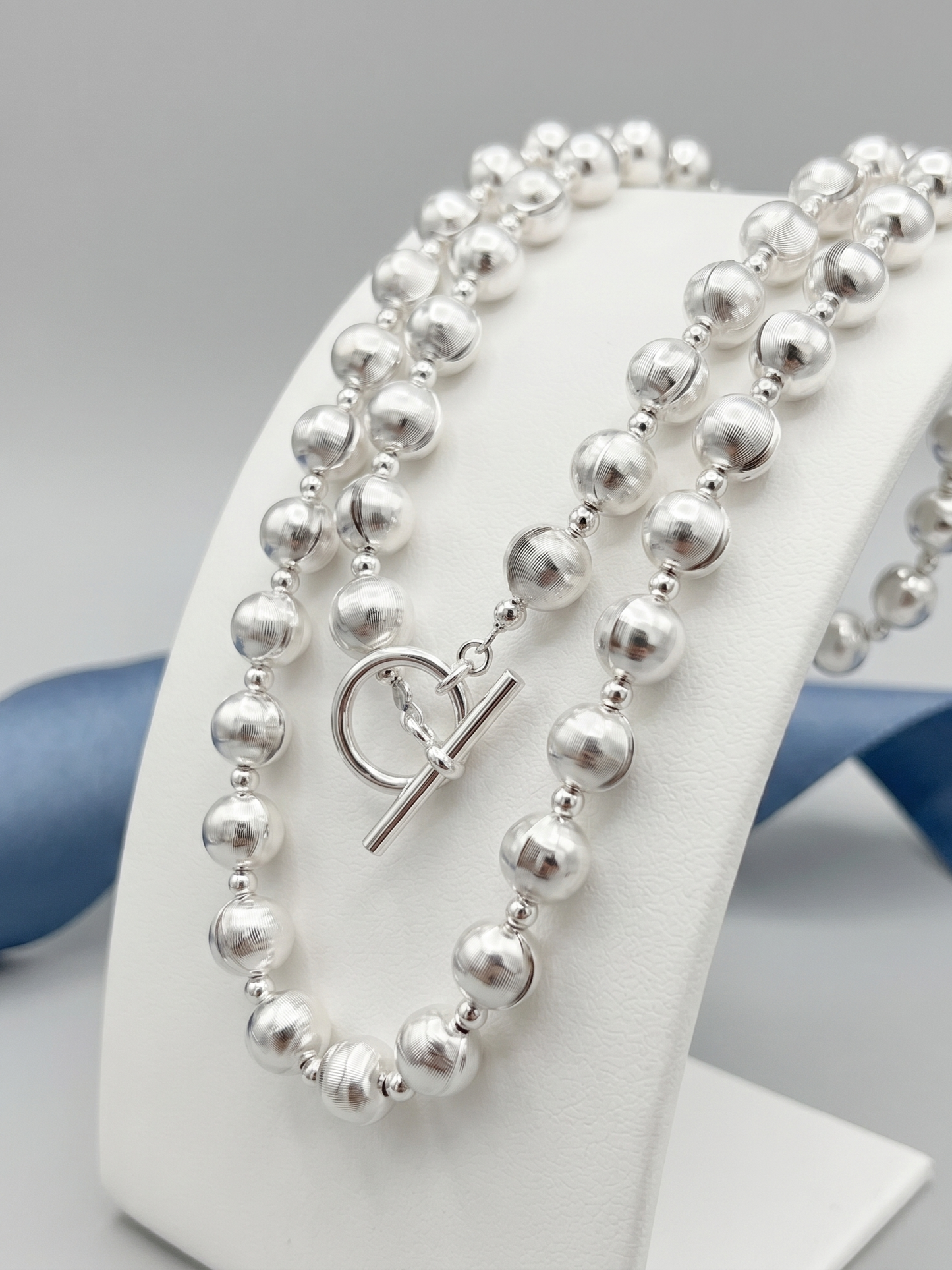 925 Sterling Silver Uneven Surface Round Bead Toggle Necklace