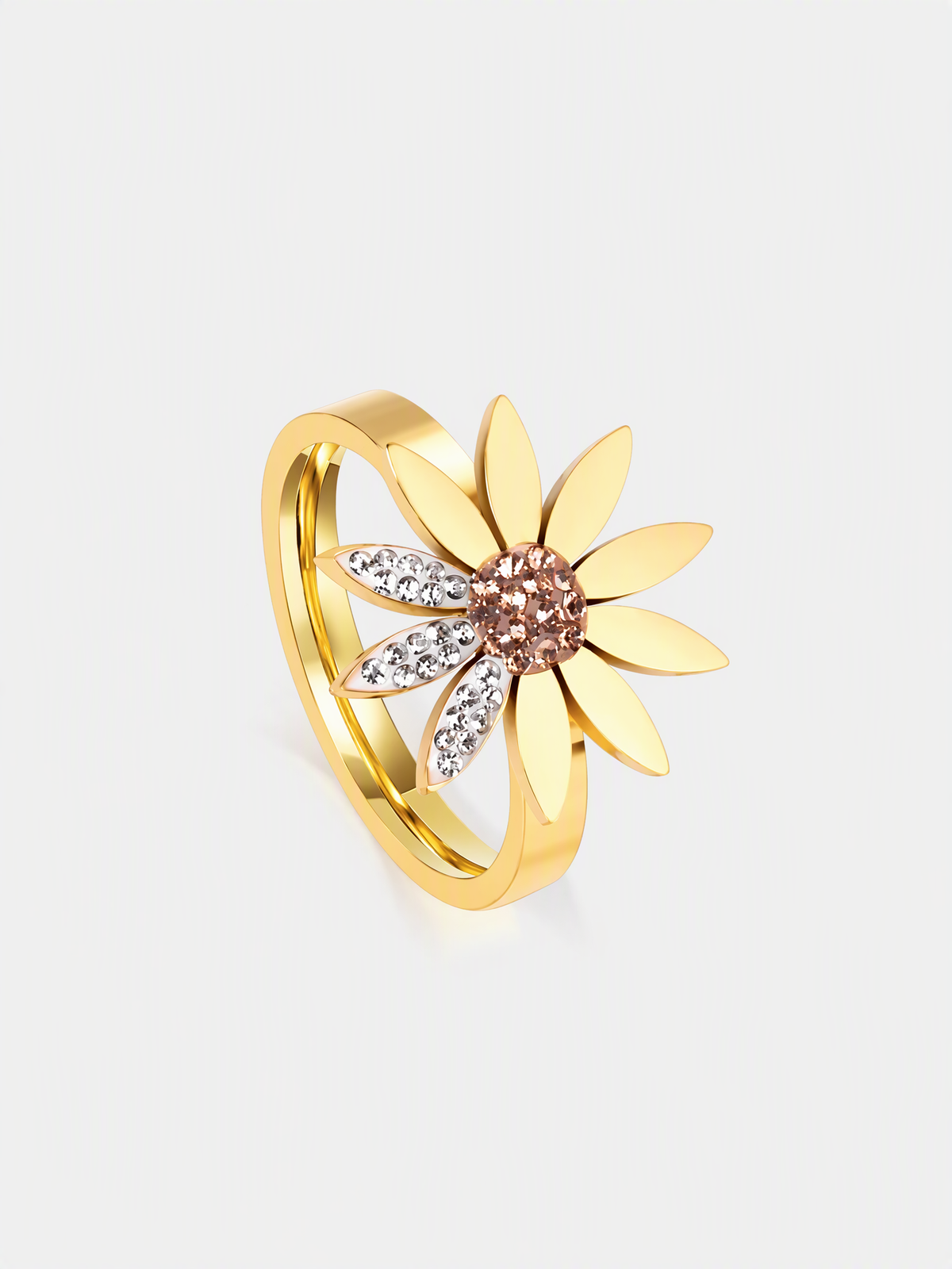 Pavé Daisy Ring