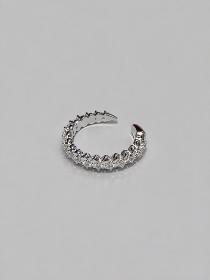 Pavé Herringbone Ring