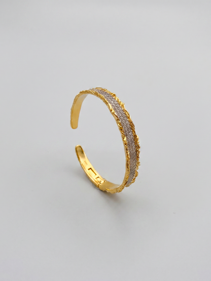 Vintage 18K Gold  Open Cuff Bracelet