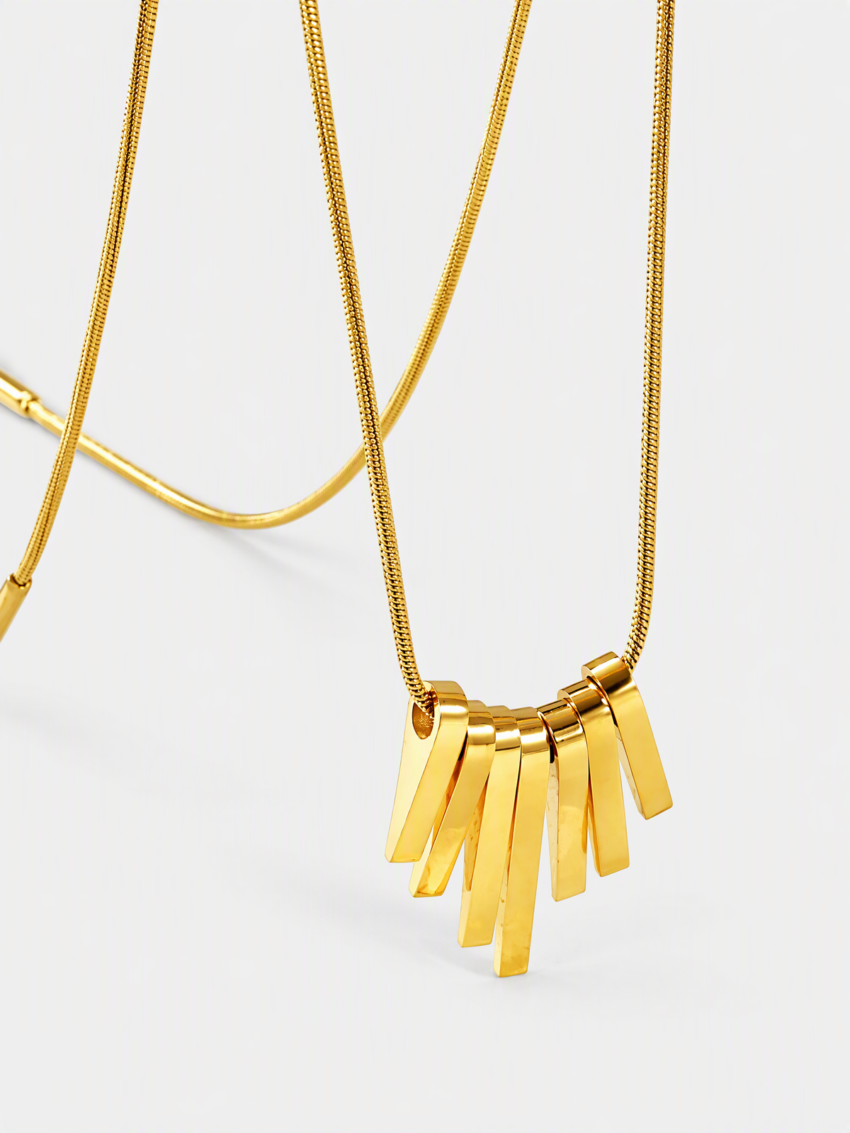 Bar Fringe Pendant Necklace