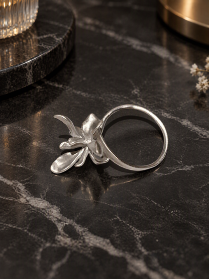 Flutter Petal Ring