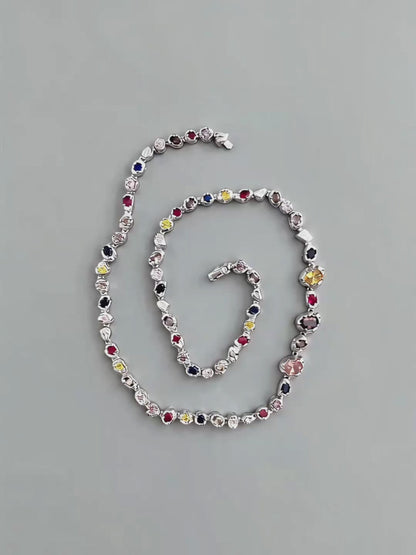 Collier en argent sterling avec pierres précieuses multicolores